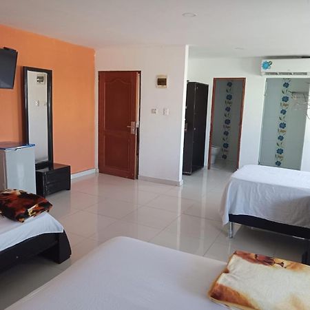 Hotel Intersuites Barranquilla  Bagian luar foto