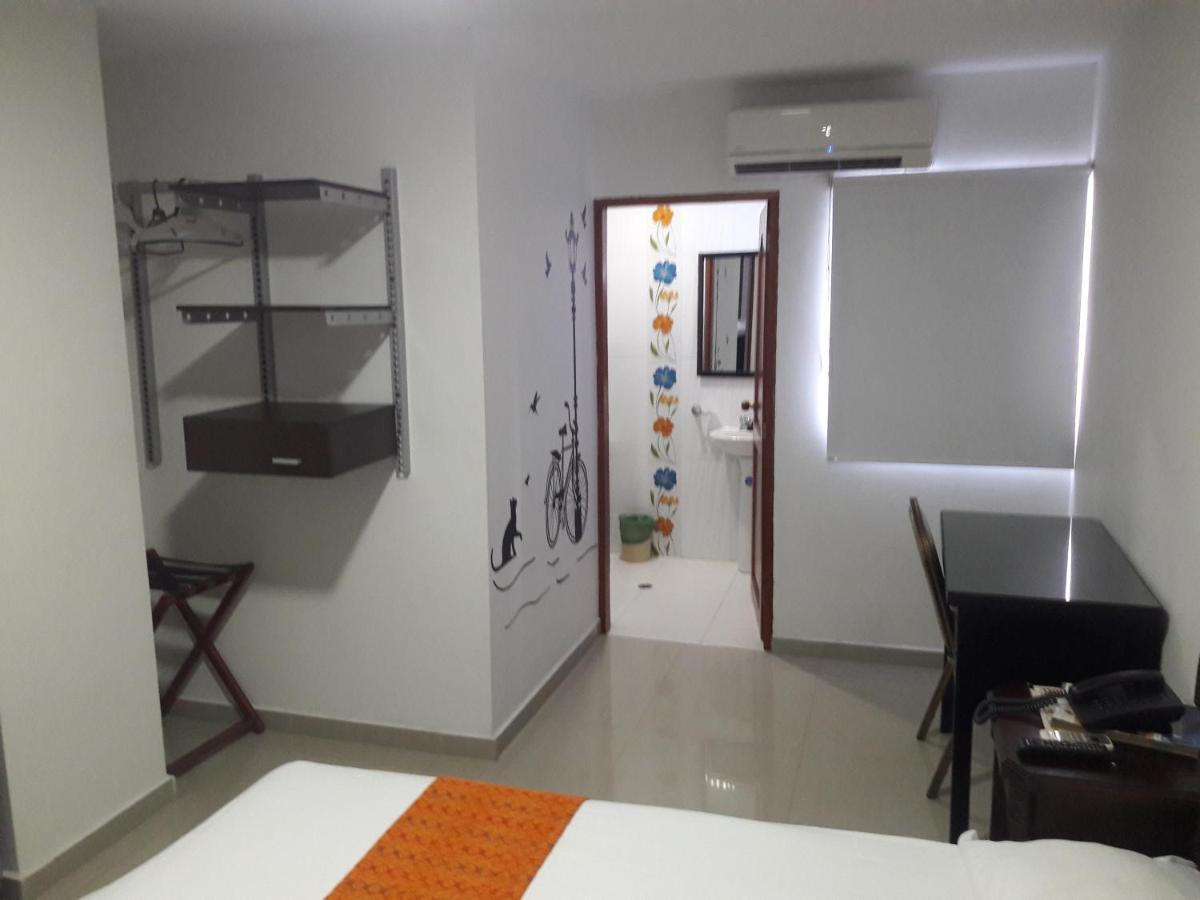 Hotel Intersuites Barranquilla  Bagian luar foto