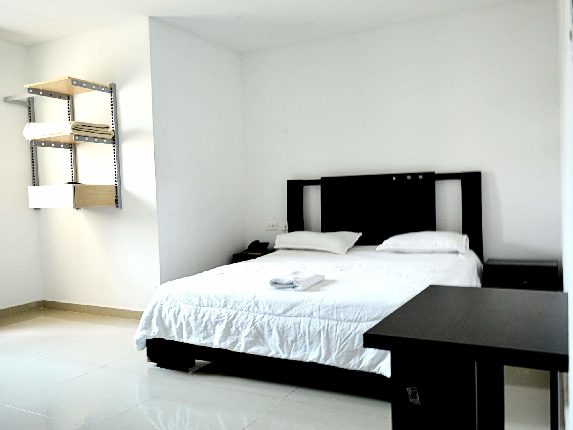 Hotel Intersuites Barranquilla  Bagian luar foto