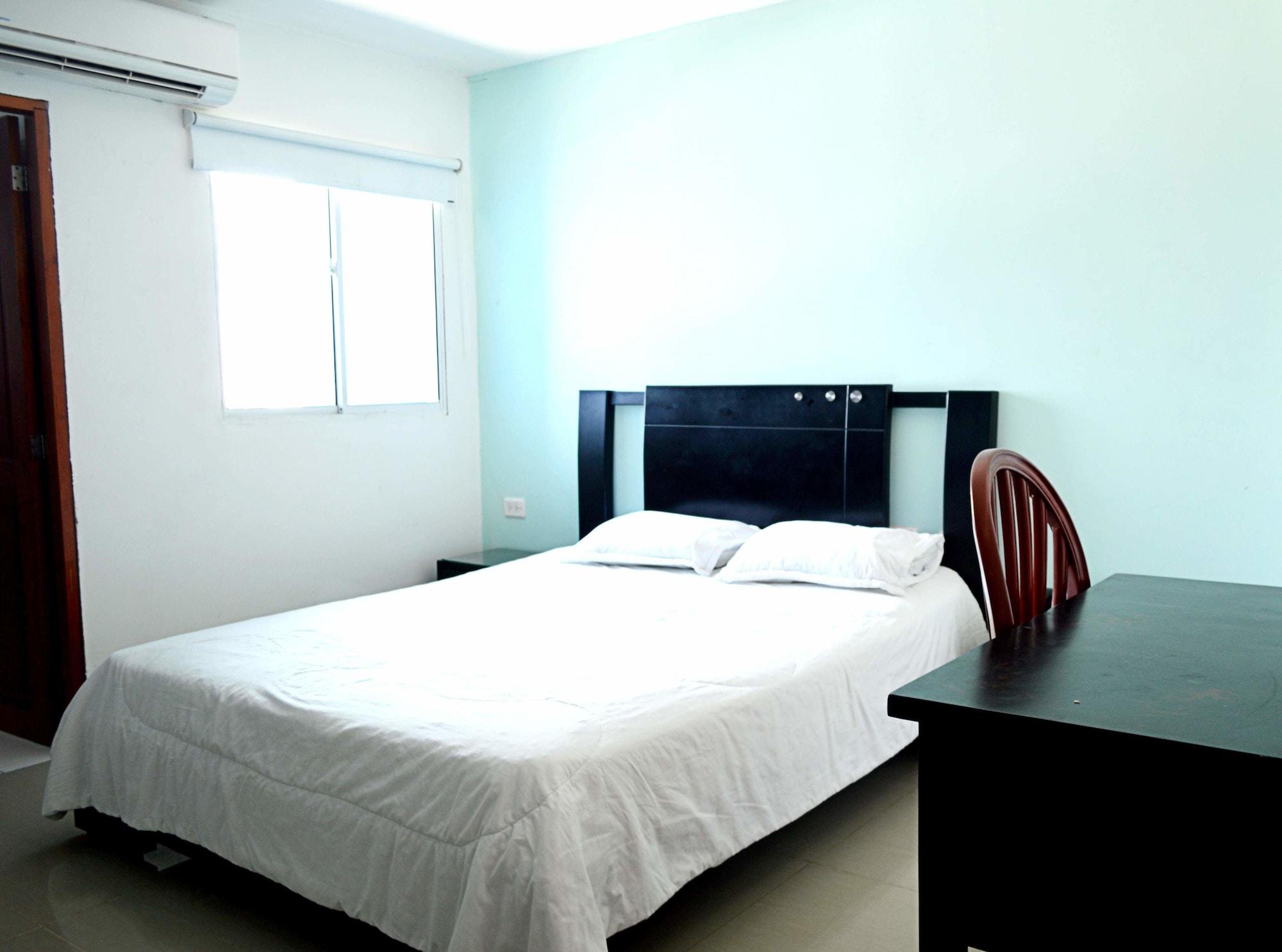 Hotel Intersuites Barranquilla  Bagian luar foto