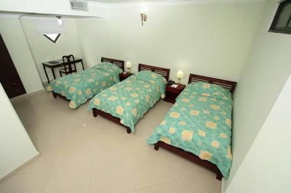 Hotel Intersuites Barranquilla  Bagian luar foto