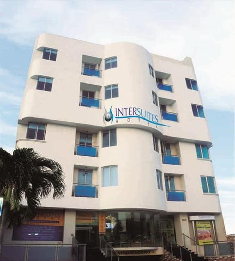 Hotel Intersuites Barranquilla  Bagian luar foto