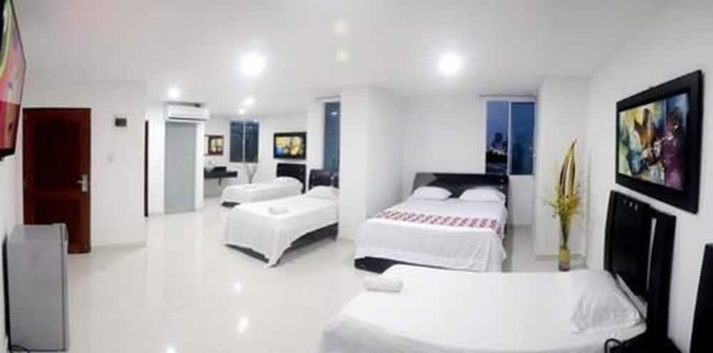 Hotel Intersuites Barranquilla  Bagian luar foto