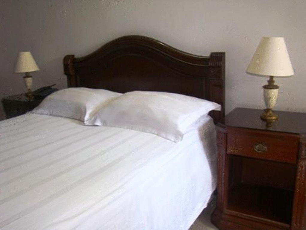 Hotel Intersuites Barranquilla  Bagian luar foto