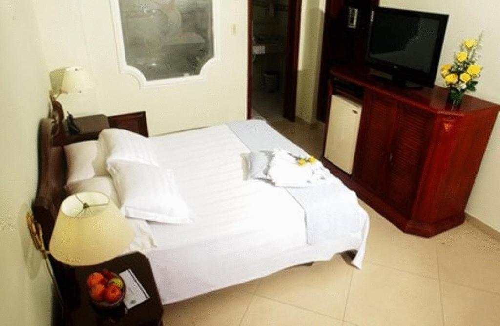 Hotel Intersuites Barranquilla  Bagian luar foto