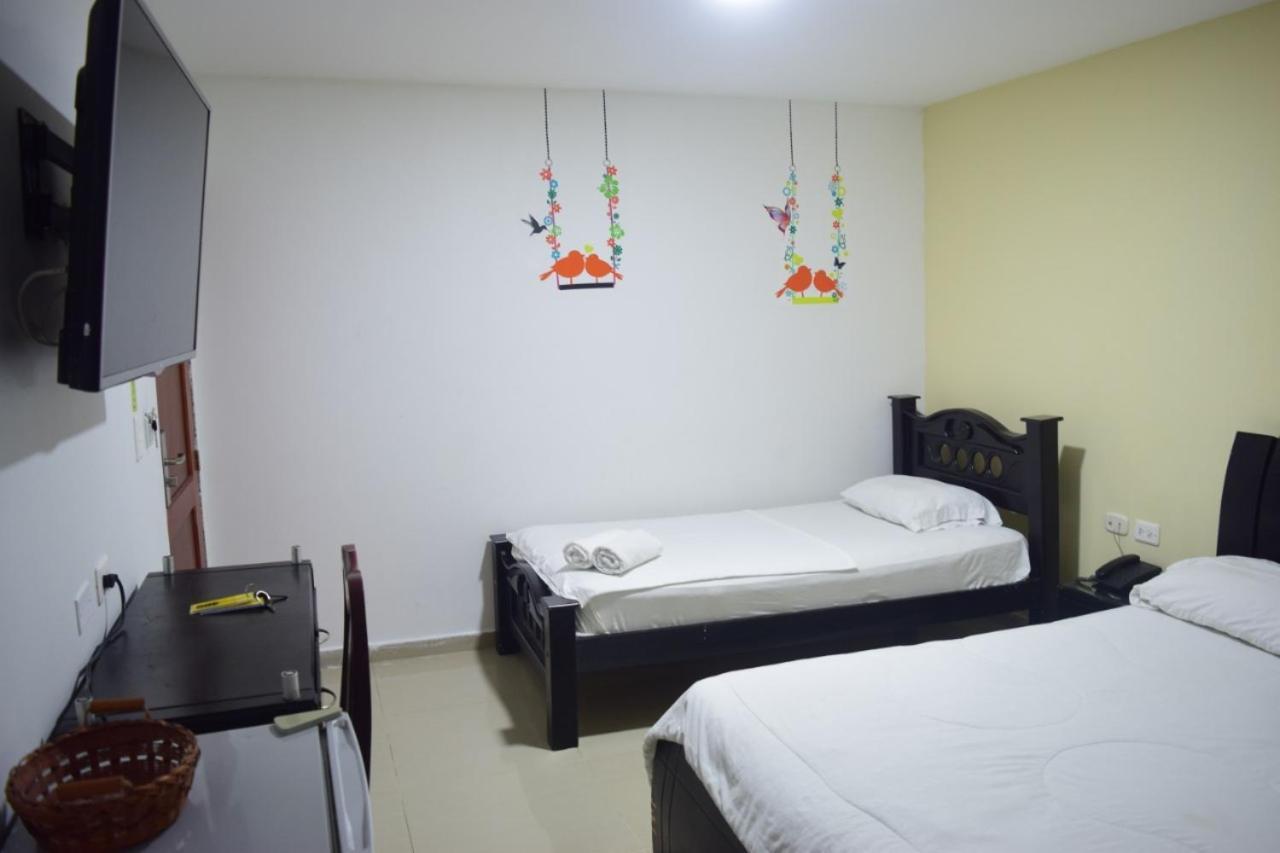 Hotel Intersuites Barranquilla  Bagian luar foto