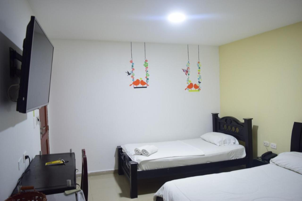 Hotel Intersuites Barranquilla  Bagian luar foto